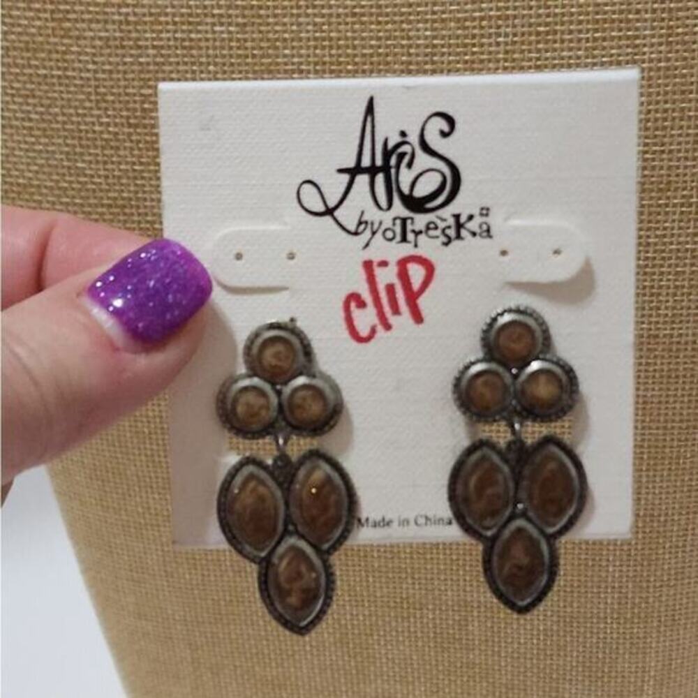 Aris by Treska Brown Marbled Resin Antiqued Silver Tiered Clip On Drop Earrings